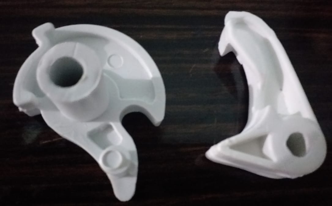 KAPUT KİLİT PLASTİĞİ VE DİLİ TAKIM (R.12)
