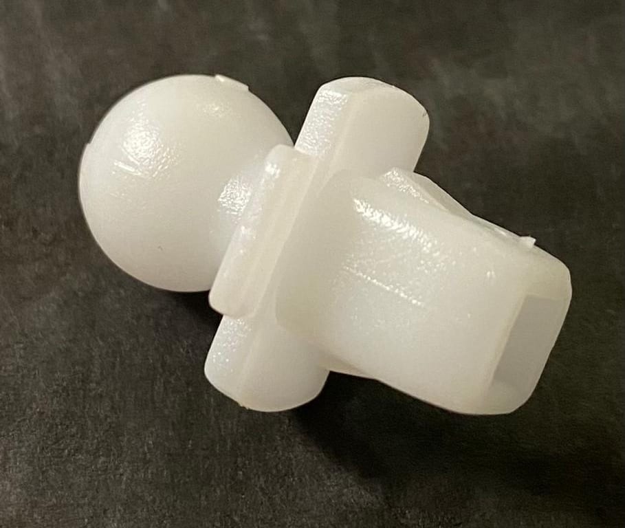 TAMPON KLİPSİ KÜÇÜK (93-98) (COROLLA )