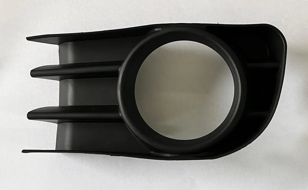 MEGANE II SİS FAR ÇERÇEVESİ SOL (MEGANE II)